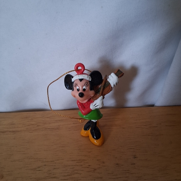 Minnie Mouse Playing Violin Ornament - Picture 1 of 5